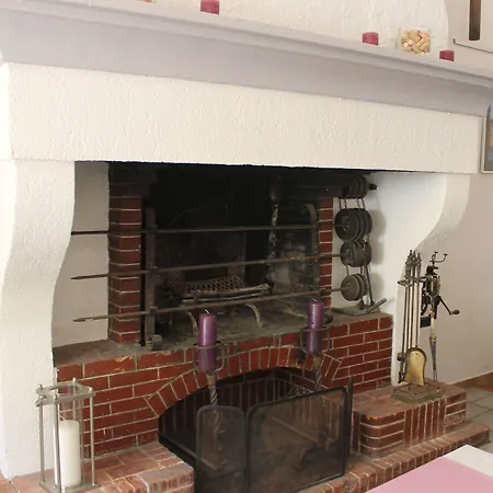 מלון Les Palmiers סן-מקסים