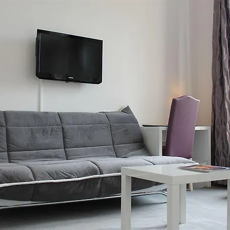 فندق Les Palmiers 3*