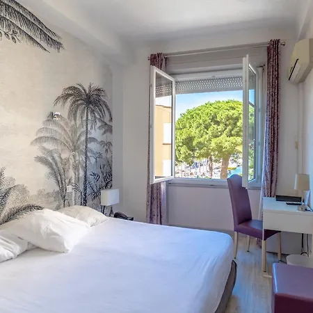 Hotel Les Palmiers 3*