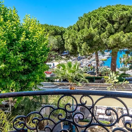 Les Palmiers Hotel 3*