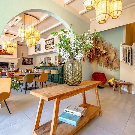 Les Palmiers Hotel Sainte-Maxime