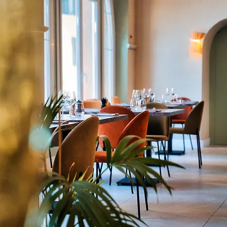 Les Palmiers Hotel 3*