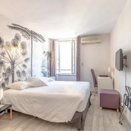 Hotel Les Palmiers 3*