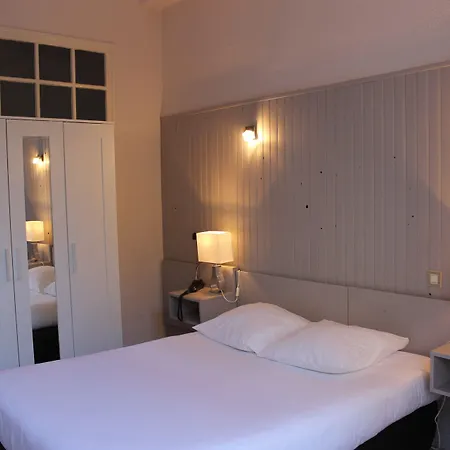 Les Palmiers Hotel 3*
