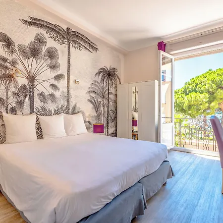 Hotel Les Palmiers 3*