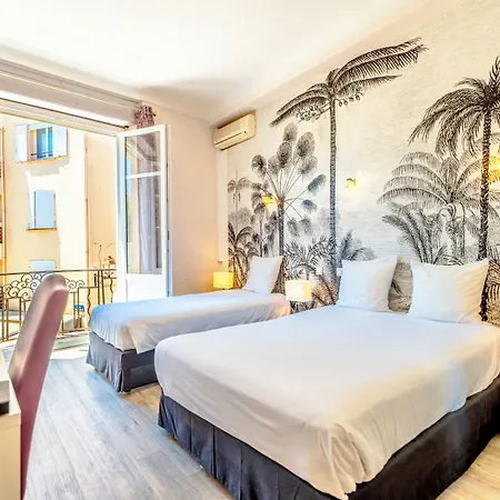 Les Palmiers 3* Sainte-Maxime